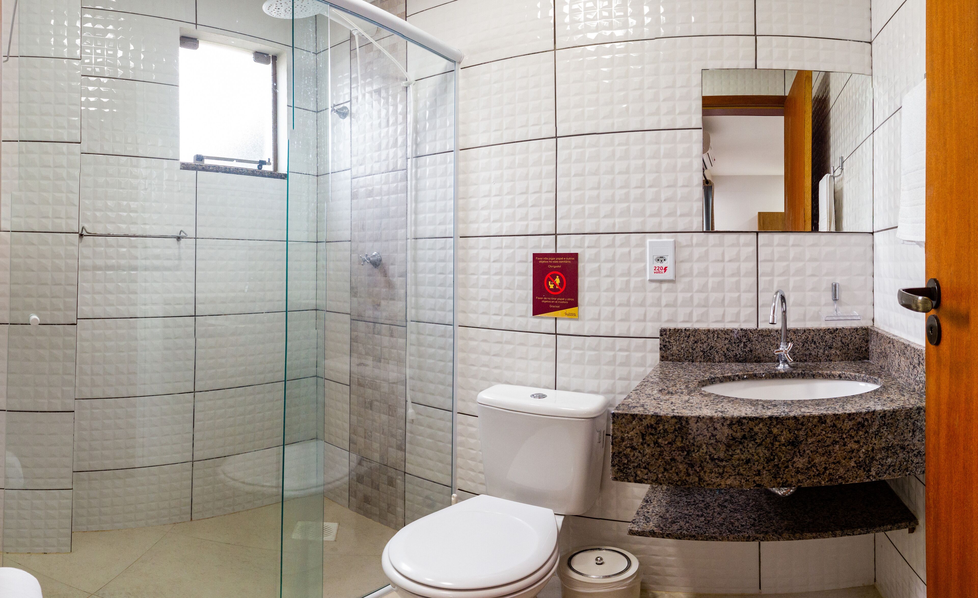 Shower, towels