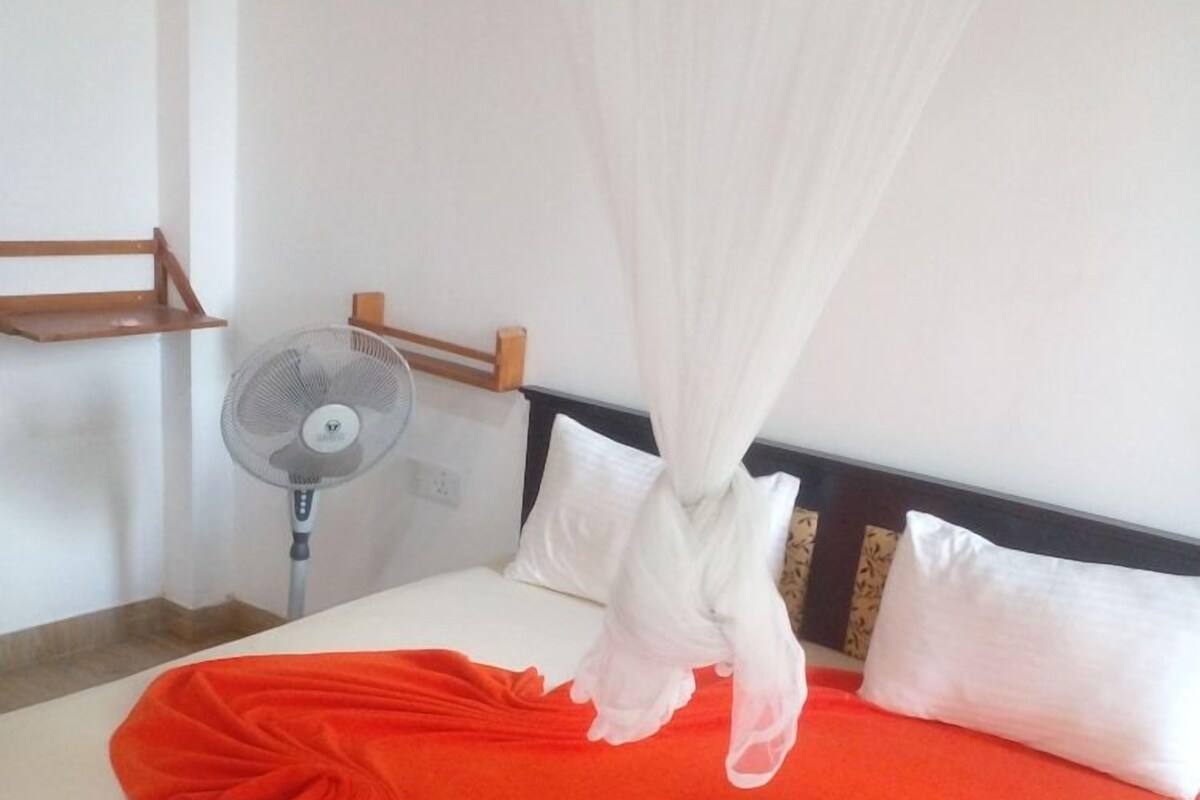 1 bedroom, premium bedding, Select Comfort beds, in-room safe