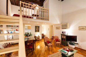 Interior -  Rome center Campo de Fiori great reviews within walking distance to everything! (Roma)