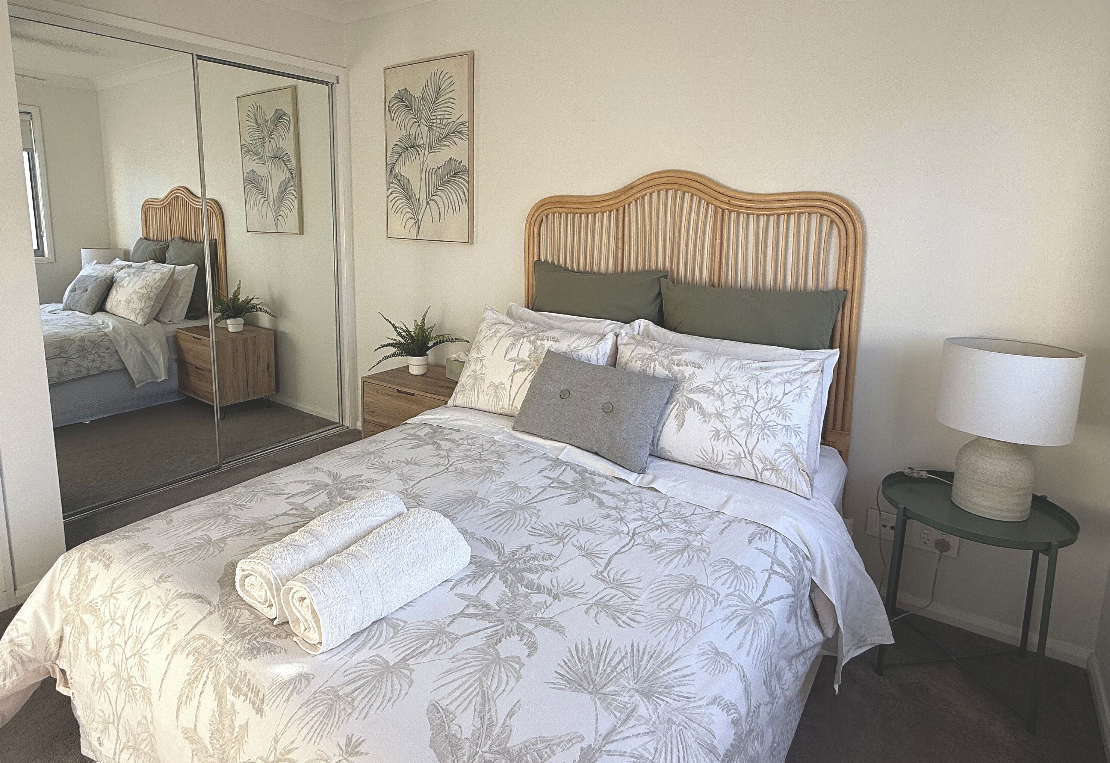 3 多间卧  室、熨斗/熨衣板、旅行婴儿床、免费 WiFi