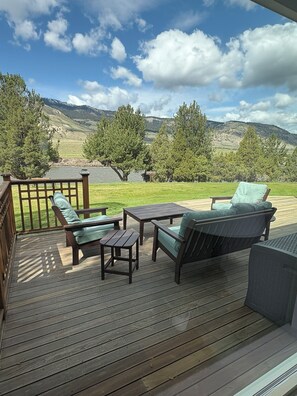 Terrace/patio - Relax on the Yellowstone River with Gorgeous Mountain Views (Gardiner)