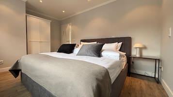 Minibar, soundproofing, cribs/infant beds, rollaway beds