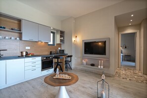 Villa, 1 Schlafzimmer, eigener Pool | Zimmersafe, Verdunkelungsvorhänge, Bügeleisen/Bügelbrett