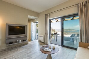 Villa, 1 chambre, piscine privée | Coffre-fort, rideaux d’obscurcissement, fer et planche à repasser