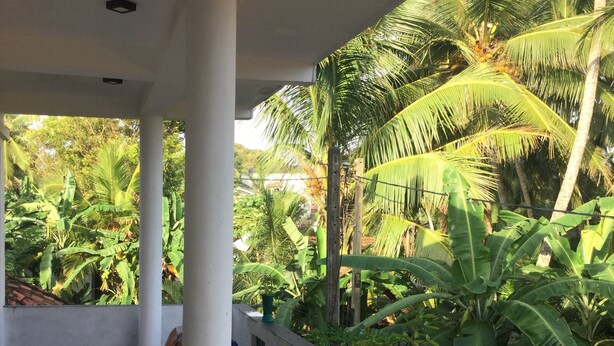 Double Room, Balcony, City View | Teres/patio