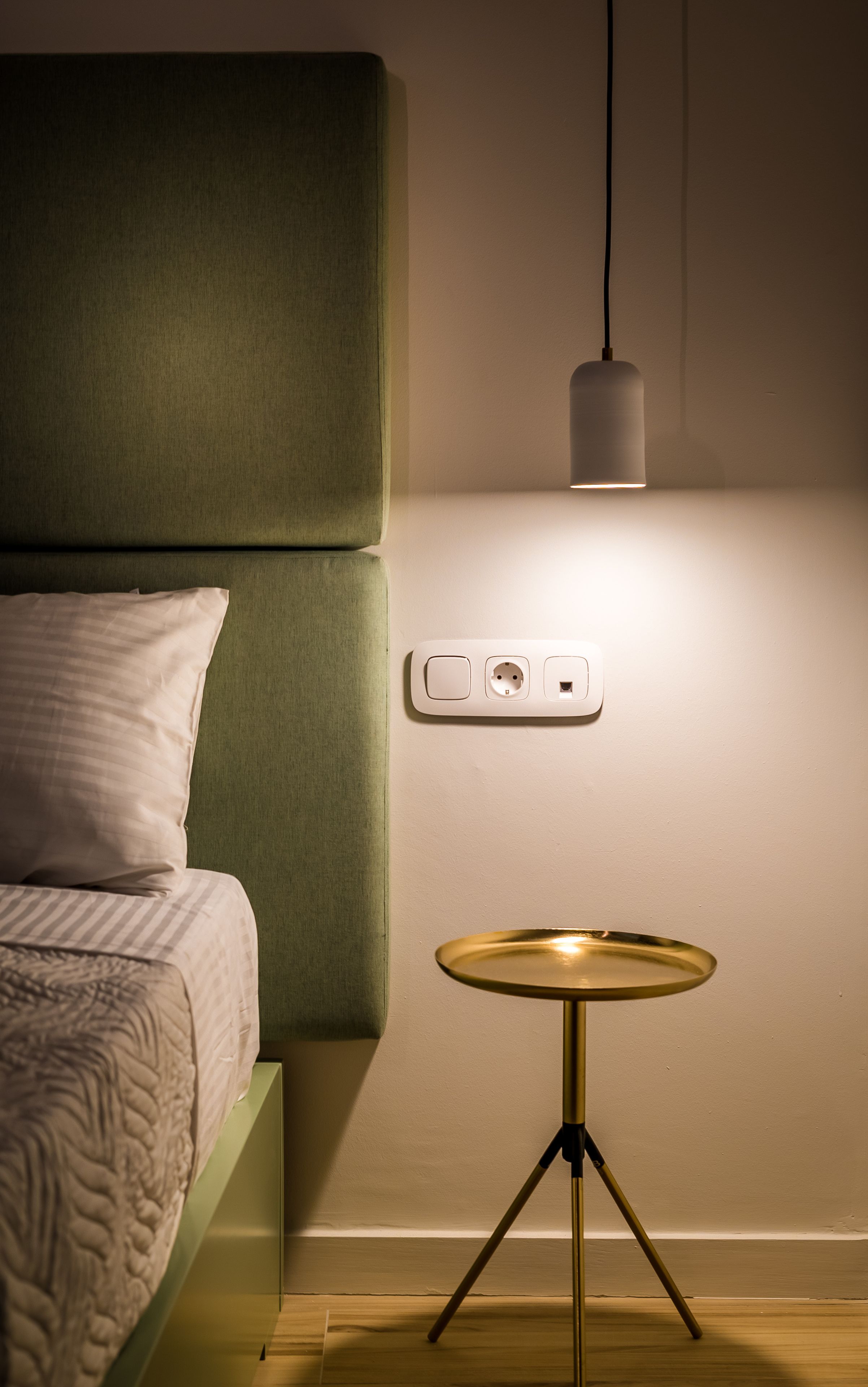 premium bedding, in-room safe, desk, soundproofing