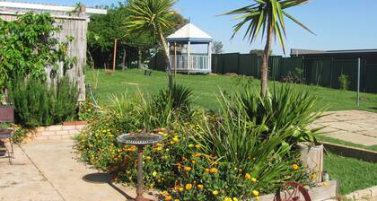 The Bower's Piilopaikka - Keski Tablelands