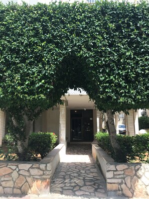 Exterior detail - NEW LISTING ♥ Beautiful Apartment - Close to Everything! ♥ Walk Everywhere! (Bat Yam)