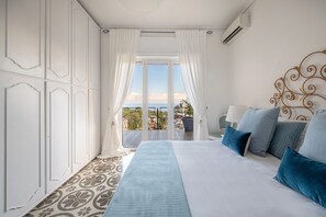 2 bedrooms, iron/ironing board, travel cot, free WiFi