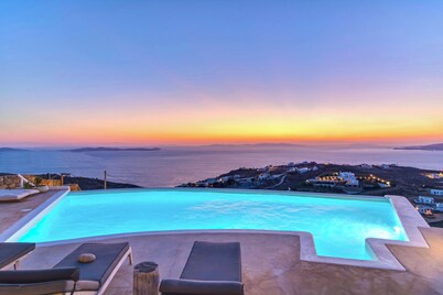 NEW Boutique Villa Aquata 4BR Private pool with hydromassage