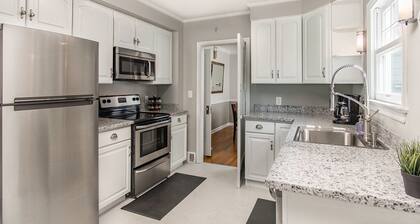 1939 Vintage House, a pie de Linfield y del centro de McMinnville-Winter Mid-Wk $ 150 / N