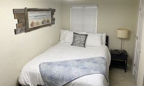 1 slaapkamer, een bureau, een strijkplank/strijkijzer, gratis wifi