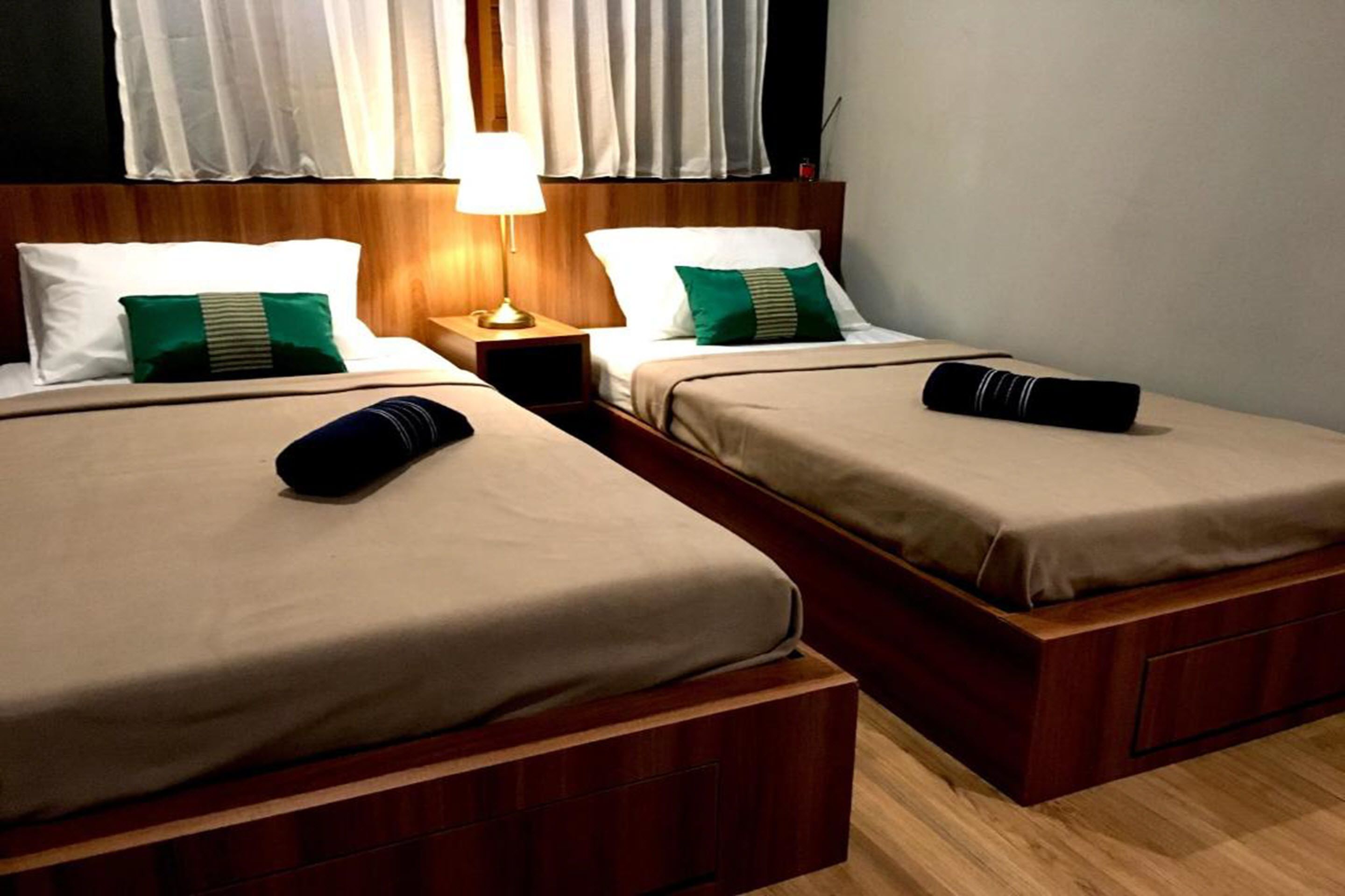 Twin Bedroom with Shared Bathroom  | Äänieristys, ilmainen Wi-Fi, vuodevaatteet