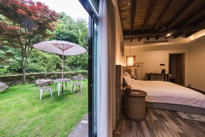 Classic-Doppelzimmer | Schreibtisch, Verdunkelungsvorhänge, kostenloses WLAN