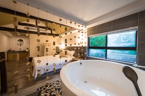 Design-Suite | Komfortbadewanne