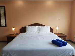 One Bedroom Apartment | 1 quarto, cofres nos quartos, ferros/tábuas de passar roupa