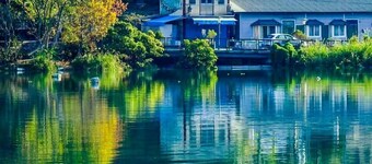 Sun Moon Lake FRIDAY Inn Guest House