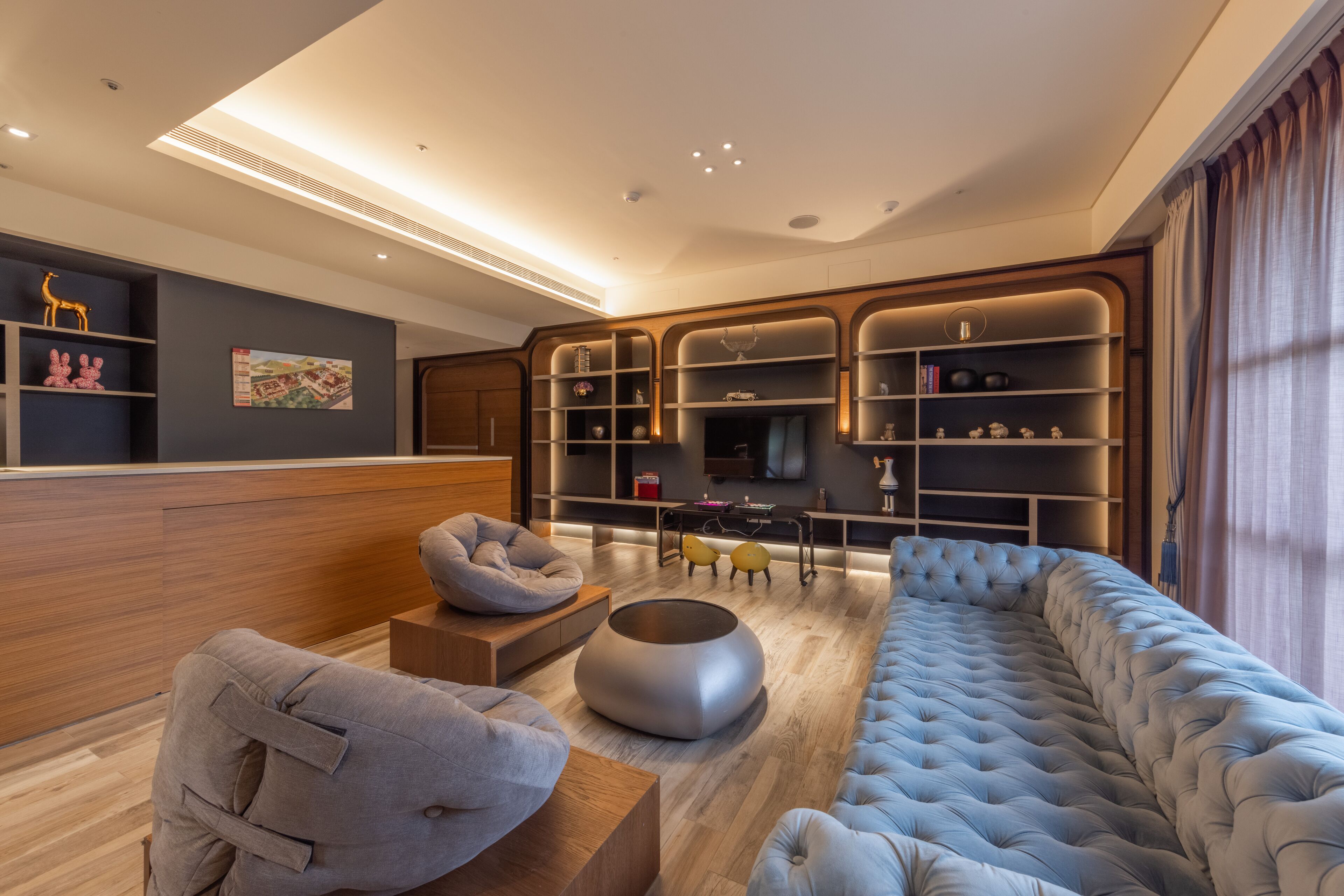 castle family suite | premium bedding, down duvets, pillow-top beds, free minibar