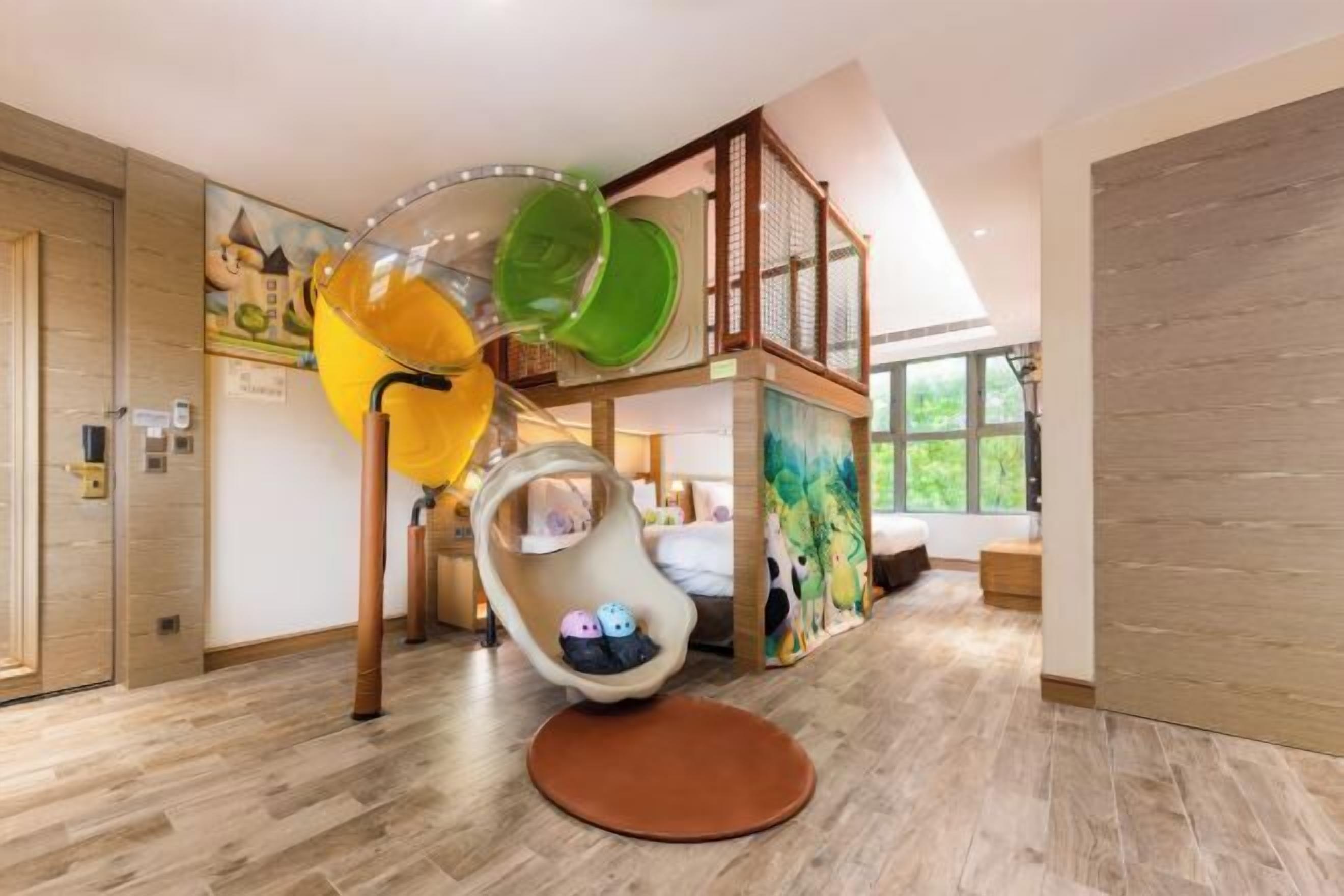 Sengetøy av topp kvalitet, dundyner og senger med overmadrass