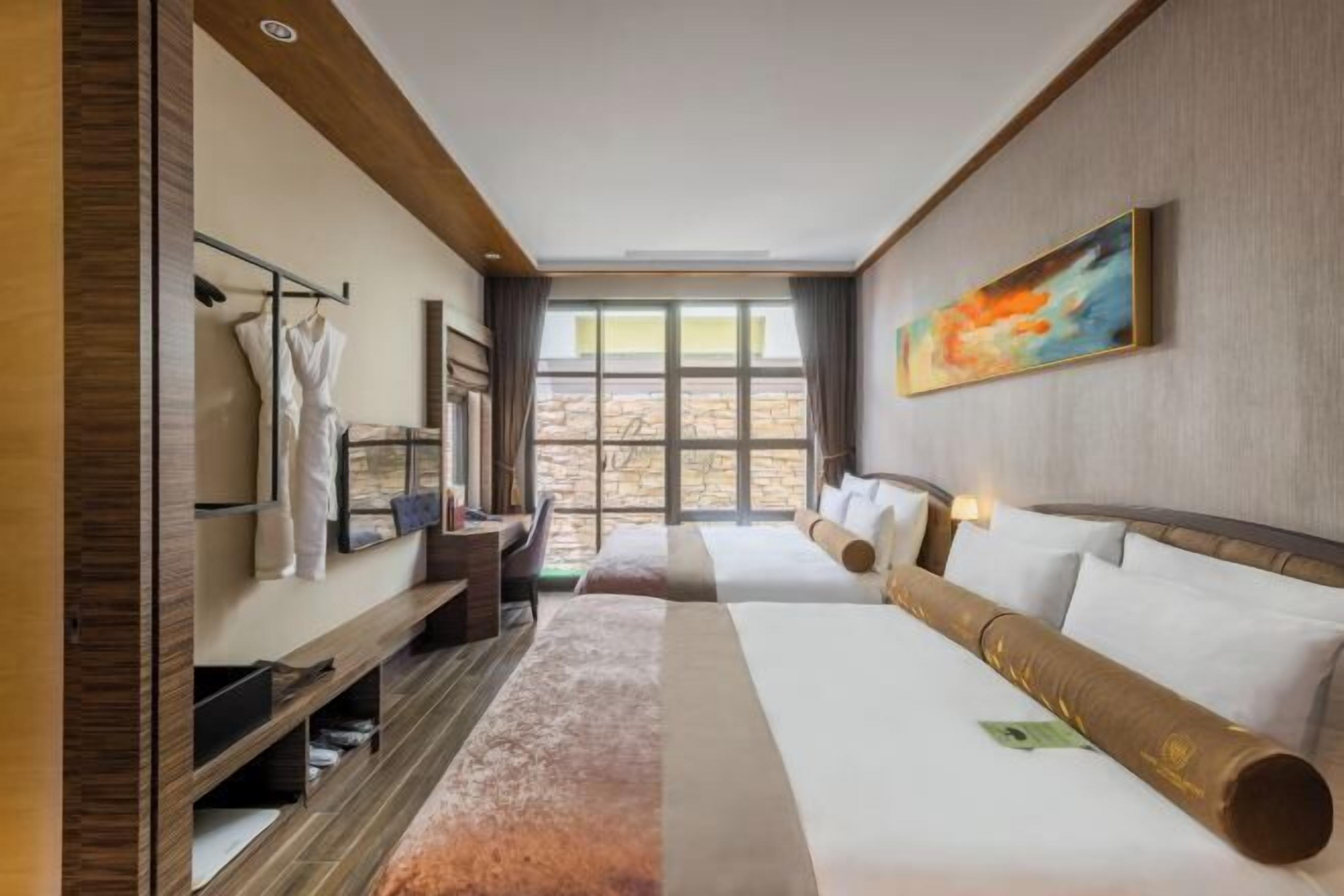 Sengetøy av topp kvalitet, dundyner og senger med overmadrass