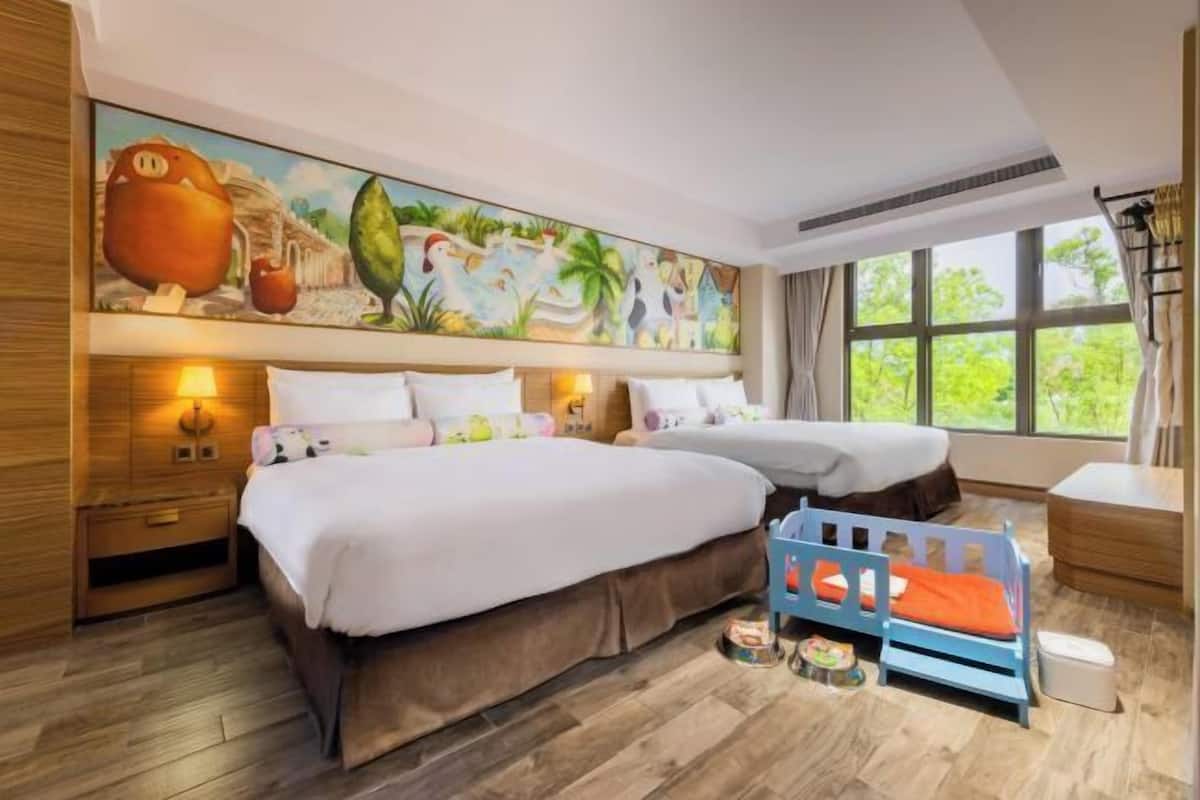 Premium bedding, down duvets, pillow-top beds, free minibar