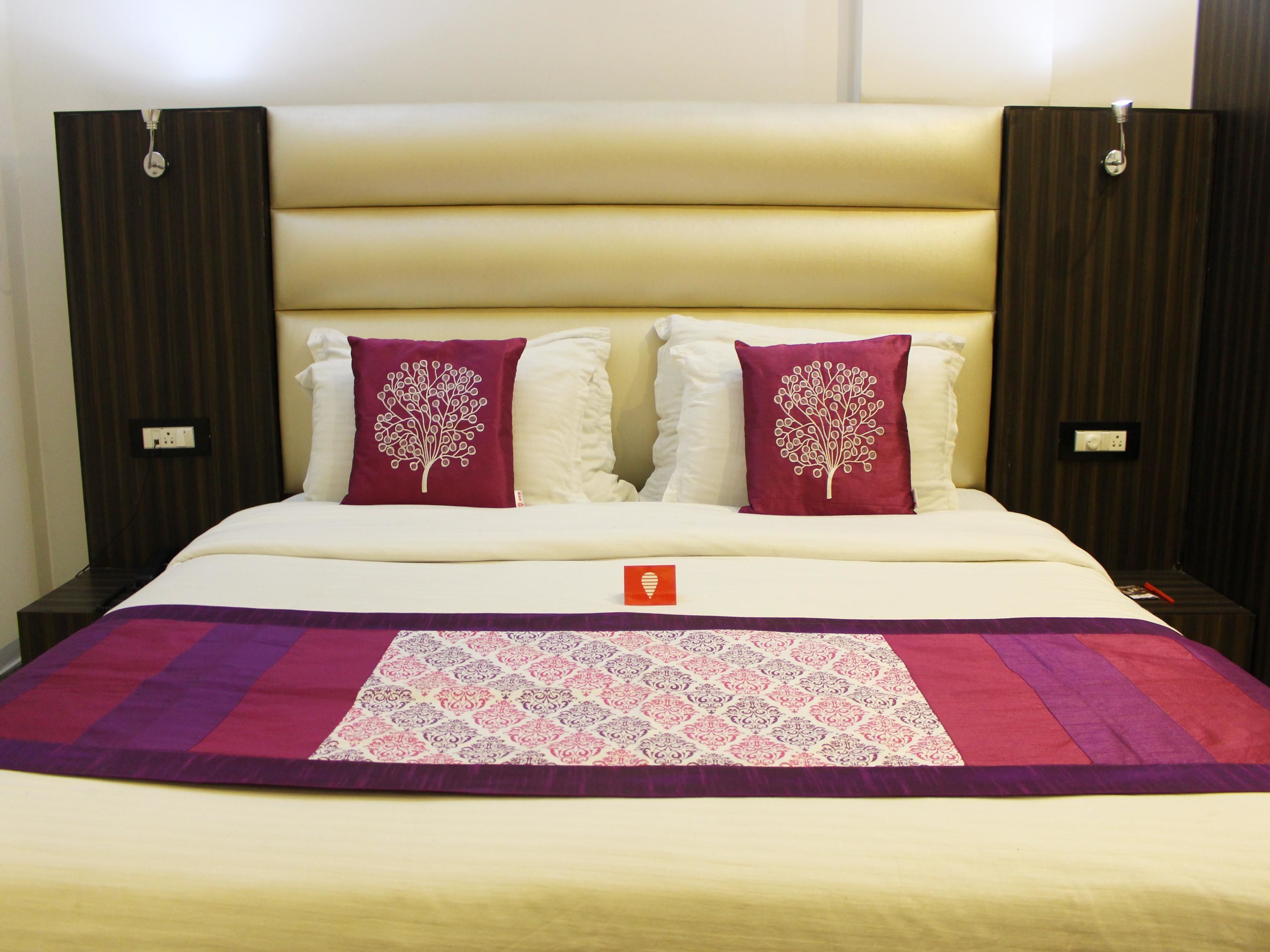 Deluxe Double Room | Bed sheets