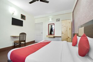 Kamar Double atau Twin Deluks, 1 Tempat Tidur Queen | Wi-Fi gratis dan seprai linen