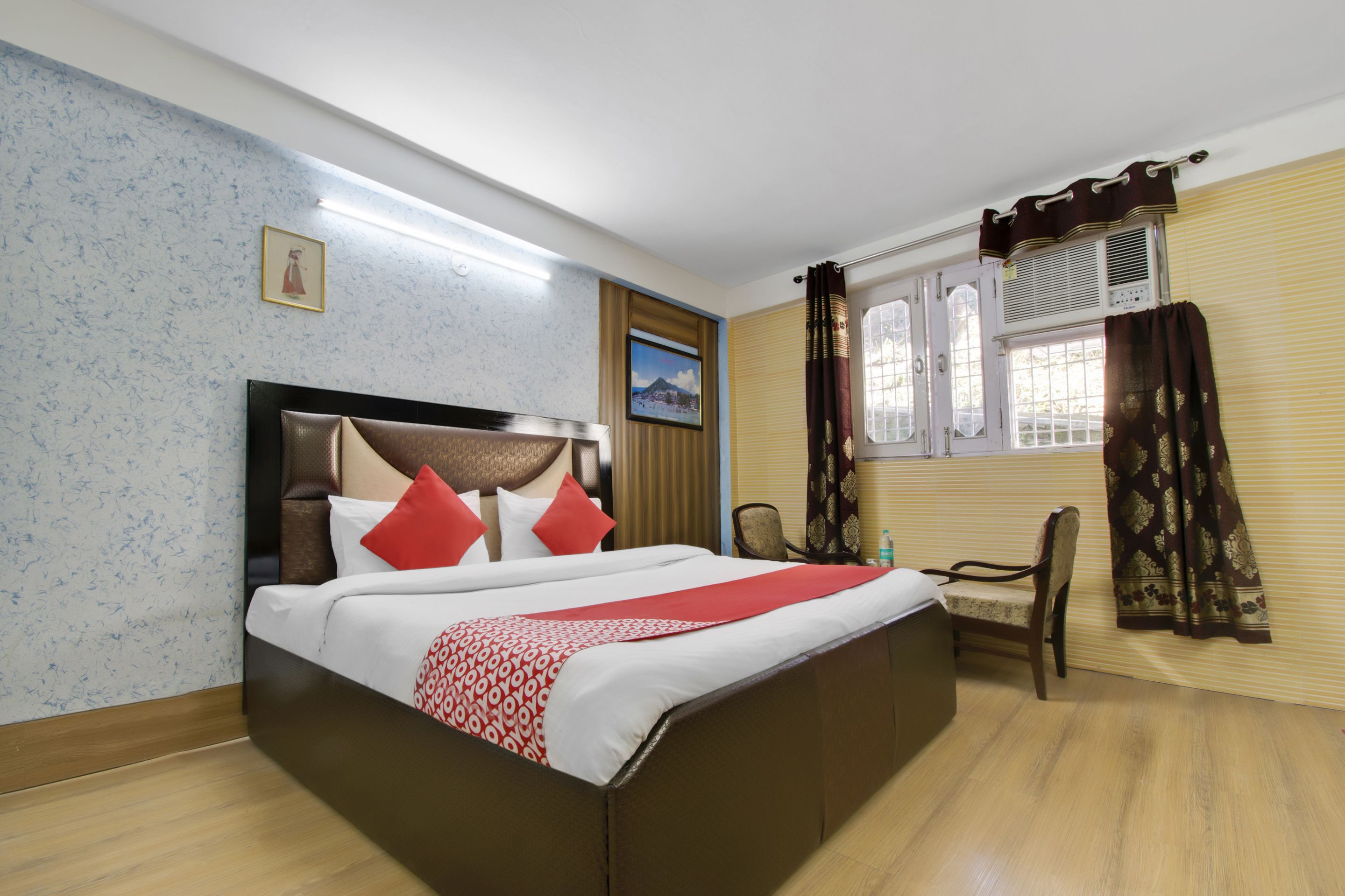 Kamar Double atau Twin | Wi-Fi gratis dan seprai linen