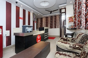 Reception - OYO 11623 Hotel Shiva Elite (Haridwar)