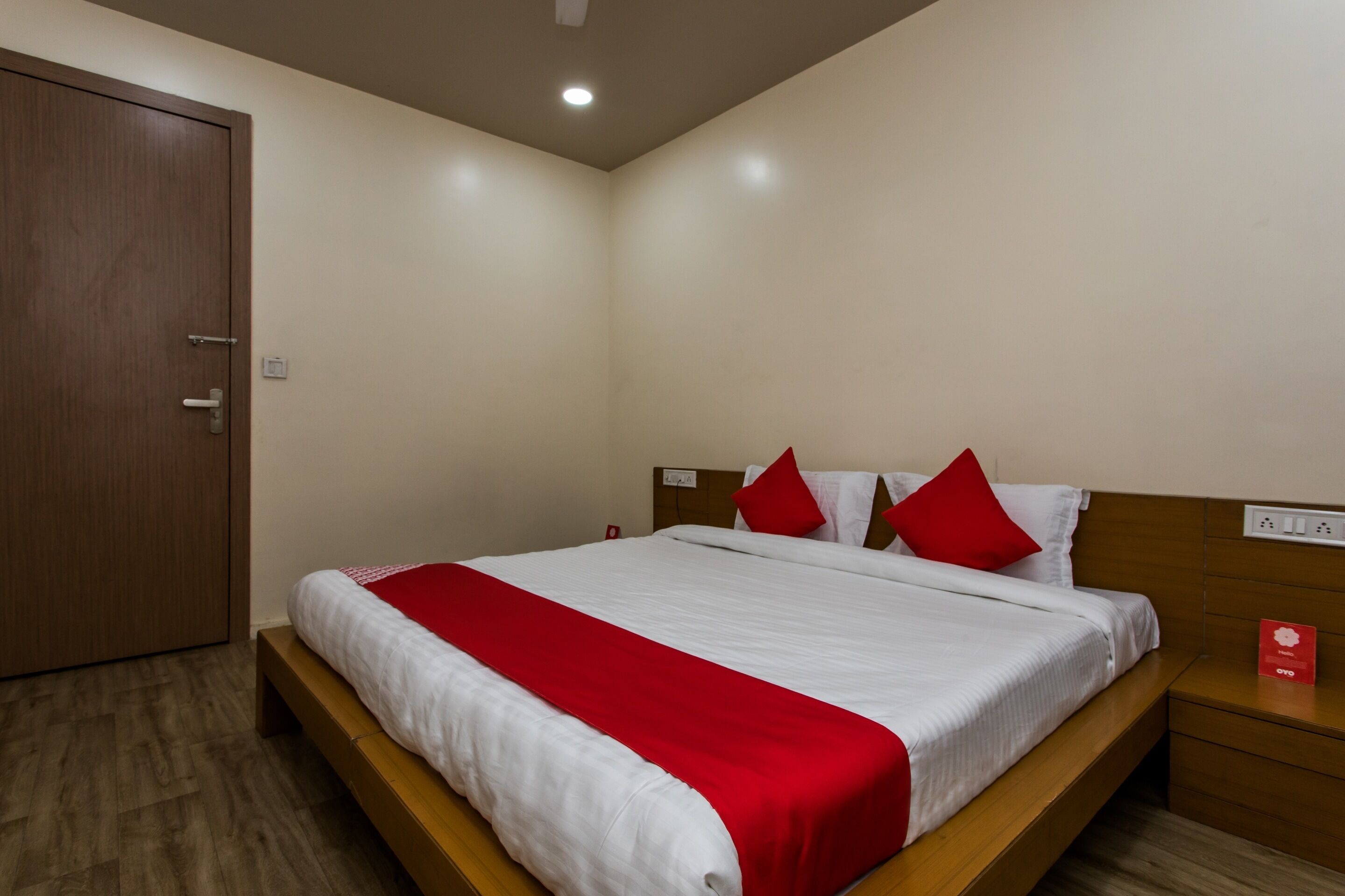 double or twin room | free wifi, bed sheets