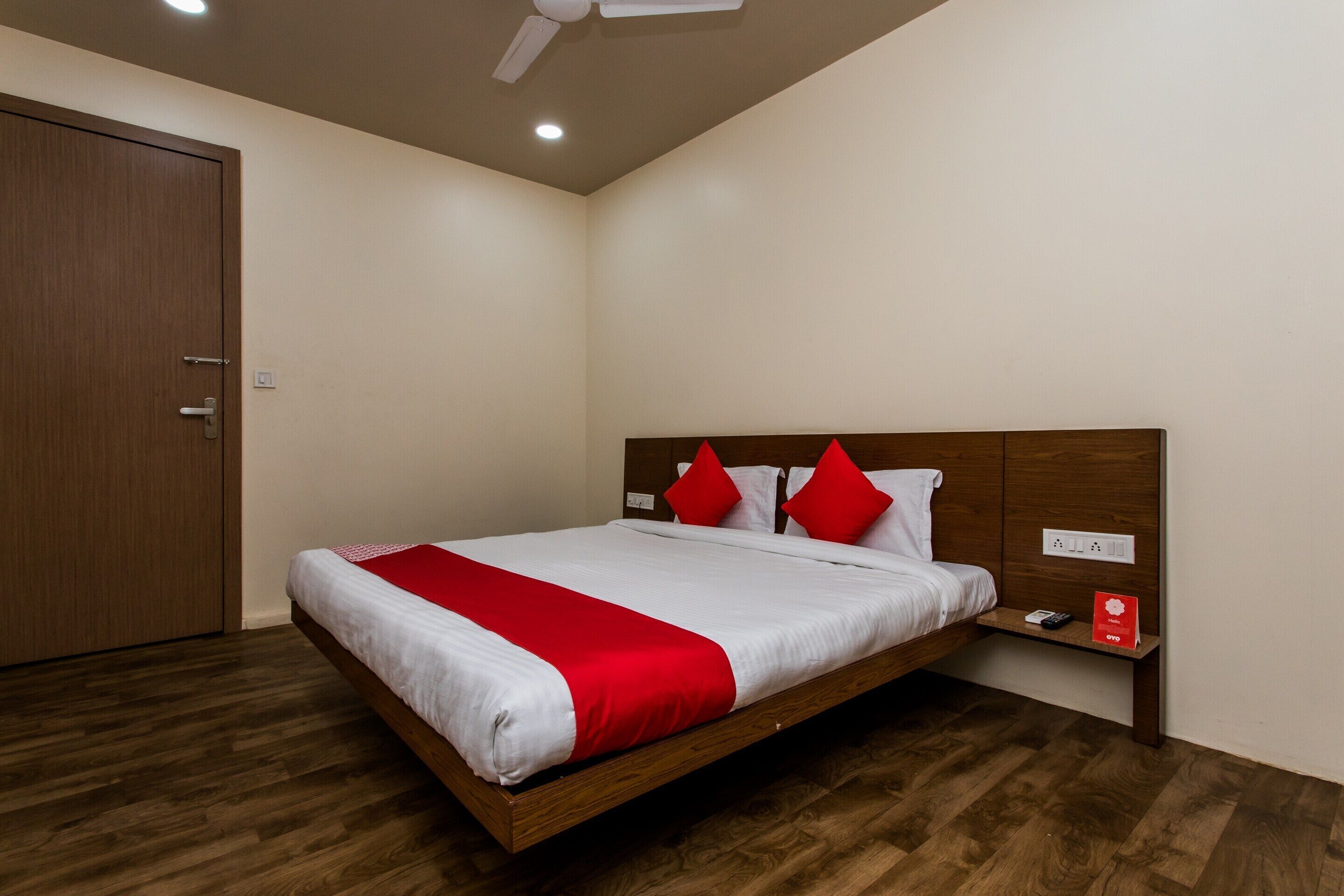 double or twin room | free wifi, bed sheets