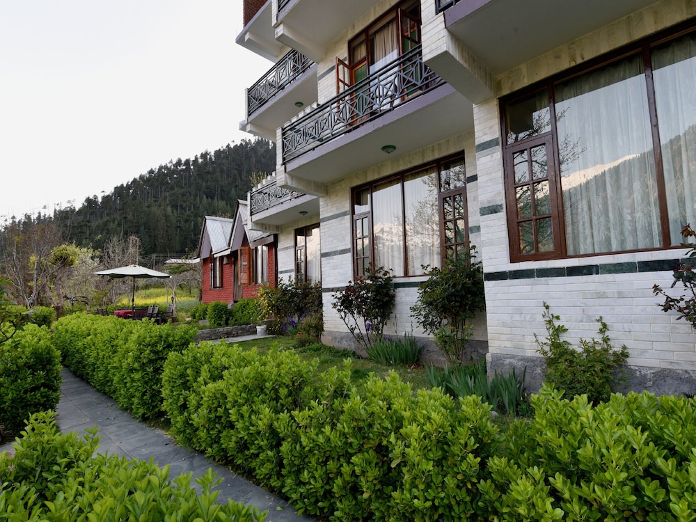 The Manali Lodge image