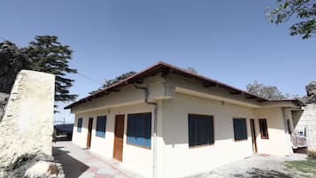 Double or Twin Room | Terrace/patio
