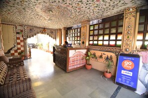 Porch - Hotel Vaishnavi (Jaipur)