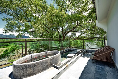 Wo Ge Yi Shu•Hong Cun Shui Mo Li Hotel