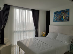 One Bedroom Apartment