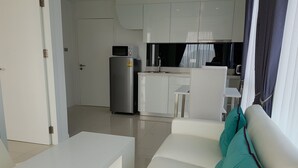 Unclassified image, 4 of 27, button - City Center Residence 1BR Pool View B705 (Pattaya)