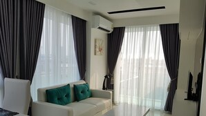 Unclassified image, 2 of 27, button - City Center Residence 1BR Pool View B705 (Pattaya)