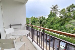 Design Room | View from room - Title Front Beach (Rawai)