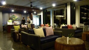 Lobby - Title Front Beach (Rawai)