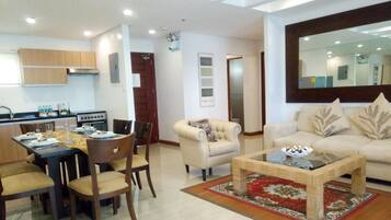 Televisión de pantalla plana