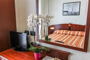 Comfort Double Room, Sea View | Minibar, in-room safe, desk, free WiFi - Hotel Rex (Rimini)
