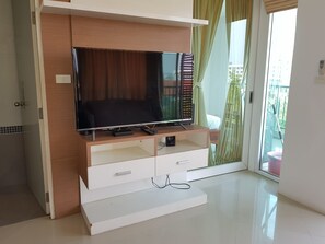 Room amenity - Diamond Suite - 2BR Apt in Thappraya (Pattaya)