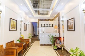 Lobby - The Ky Moi Hotel (Hanoi)