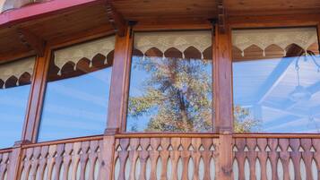 Quang cảnh nhìn từ nơi lưu trú