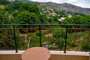 Exterior - Hotel Mirhav (Goris)