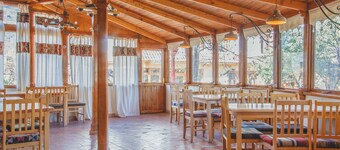 Hotel Mirhav