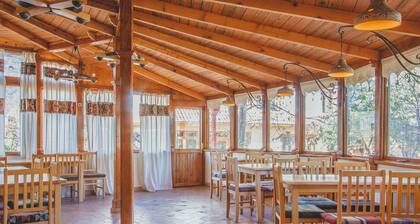 Hotel Mirhav