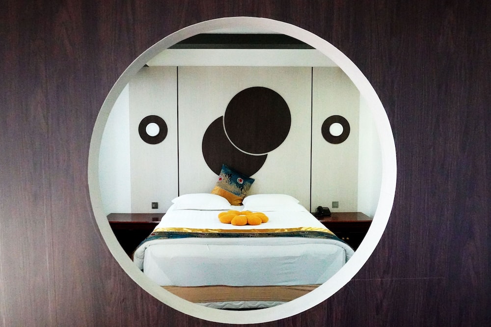 Zolo Hotel