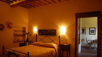 Double or Twin Room | 1 bedroom, free WiFi, bed sheets